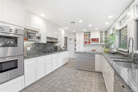 Tiny photo for 198 Judson Avenue, Dobbs Ferry, NY 10522 (MLS # 980780)