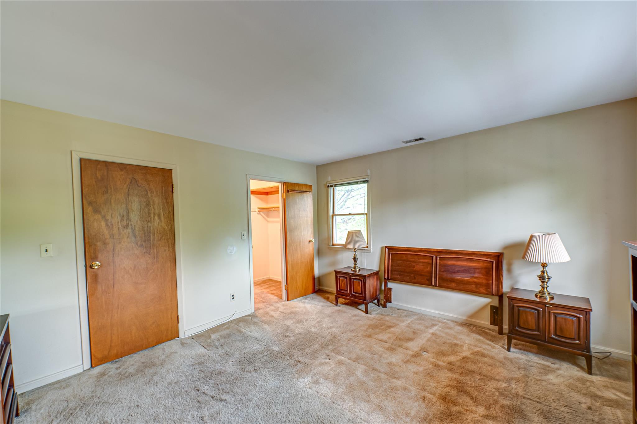 48 Crocus Lane, Commack, New York image 14