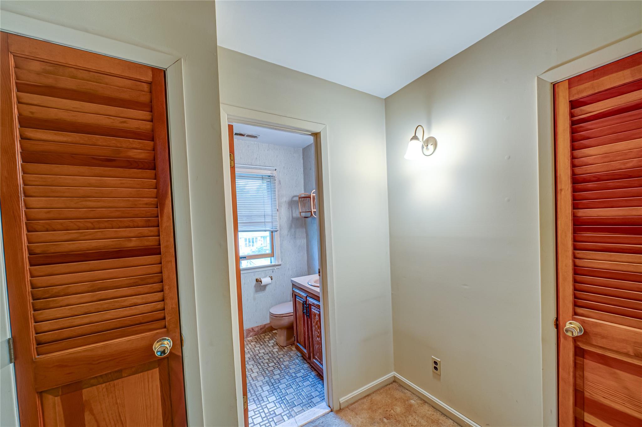 48 Crocus Lane, Commack, New York image 16