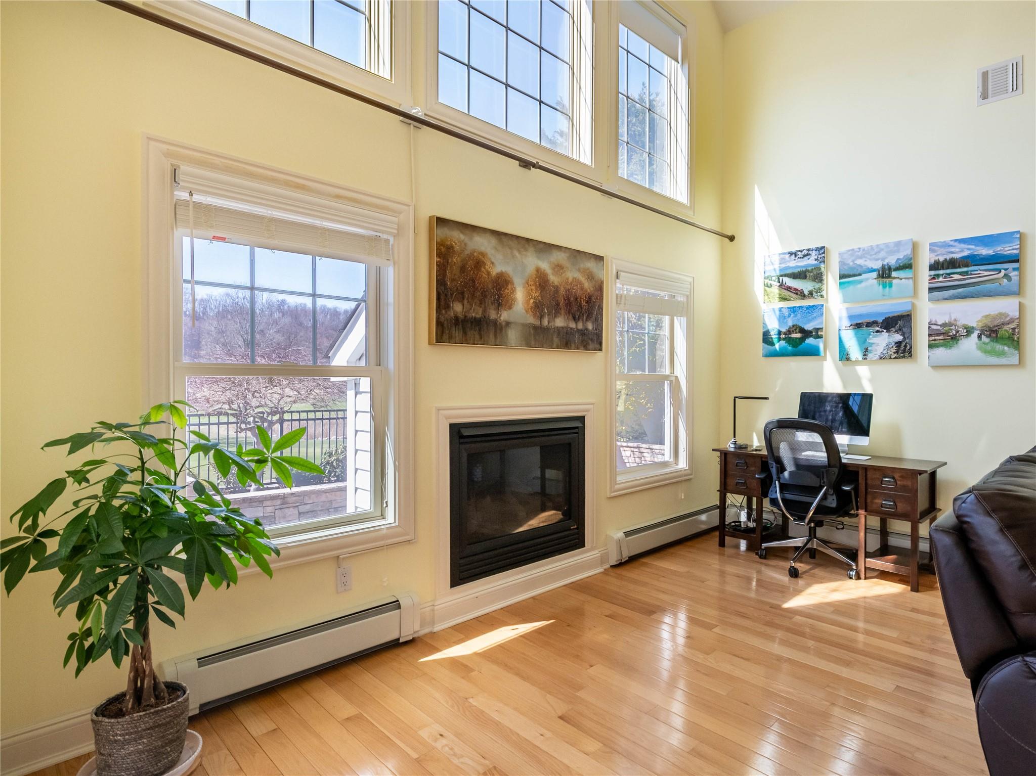 55 W Overlook, Port Washington, New York image 7