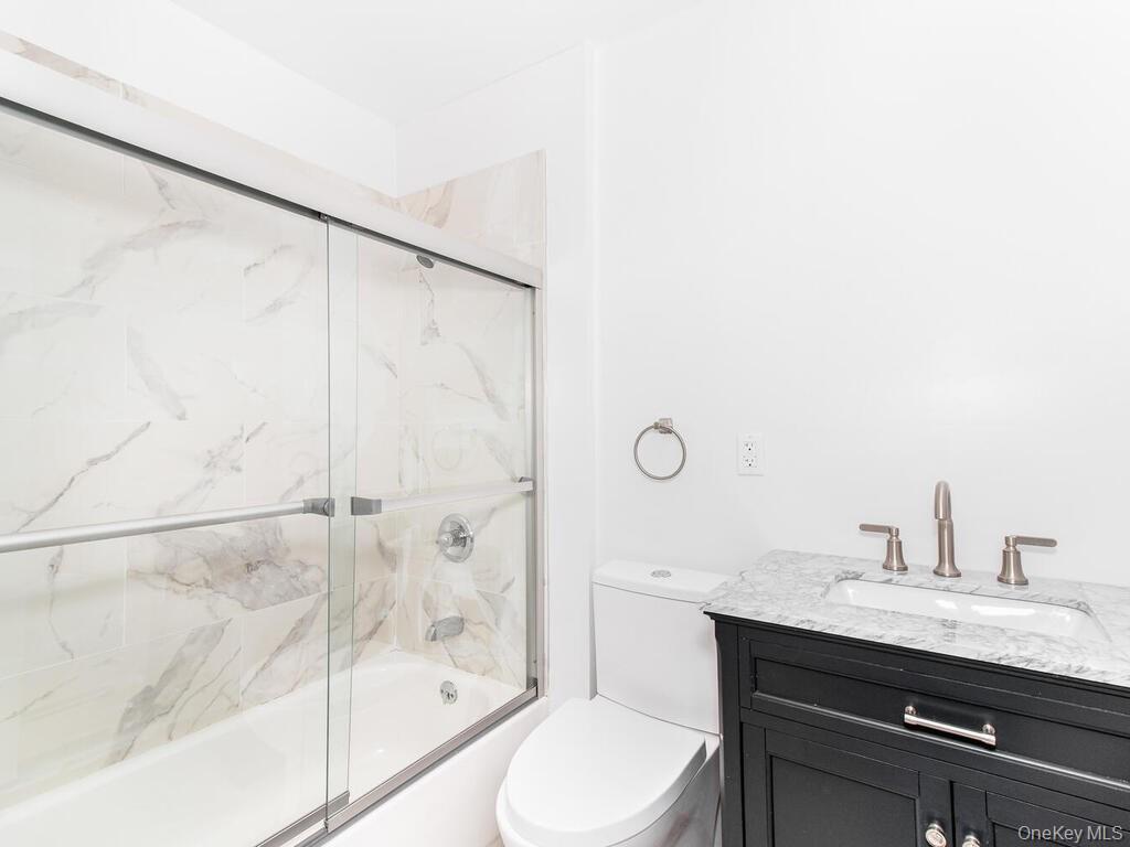 251 Warburton Avenue 3N