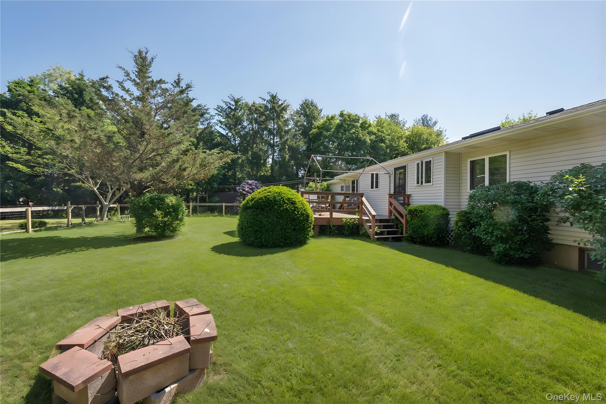 44 Aliperti Road