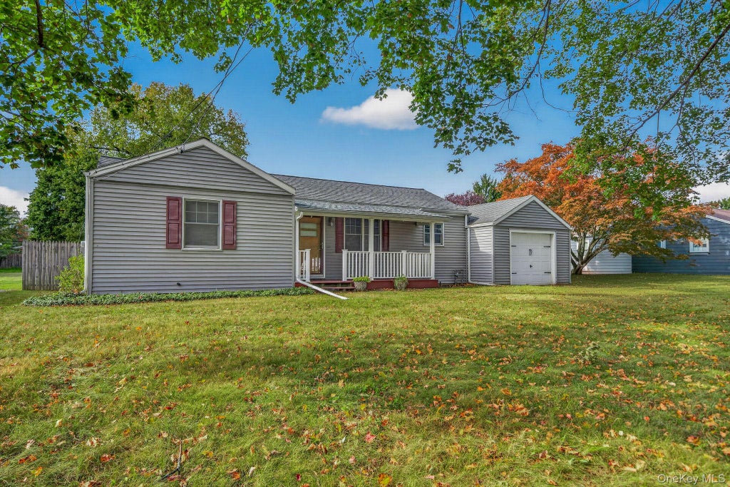 Photo of 14 Simmons Street, Saugerties, NY 12477 (MLS # 1067194)