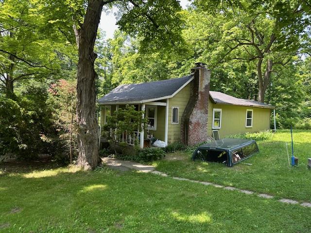 Pine Hill Road, Pleasant Valley, New York - 2 Bedrooms  
1 Bathrooms  
6 Rooms - 
