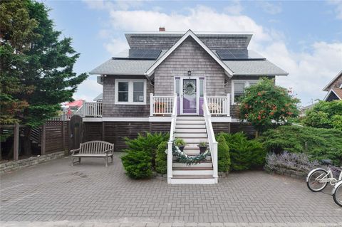 Homes For Rent - 653 Ocean Breeze Walk<br/> Ocean Beach, NY 11770