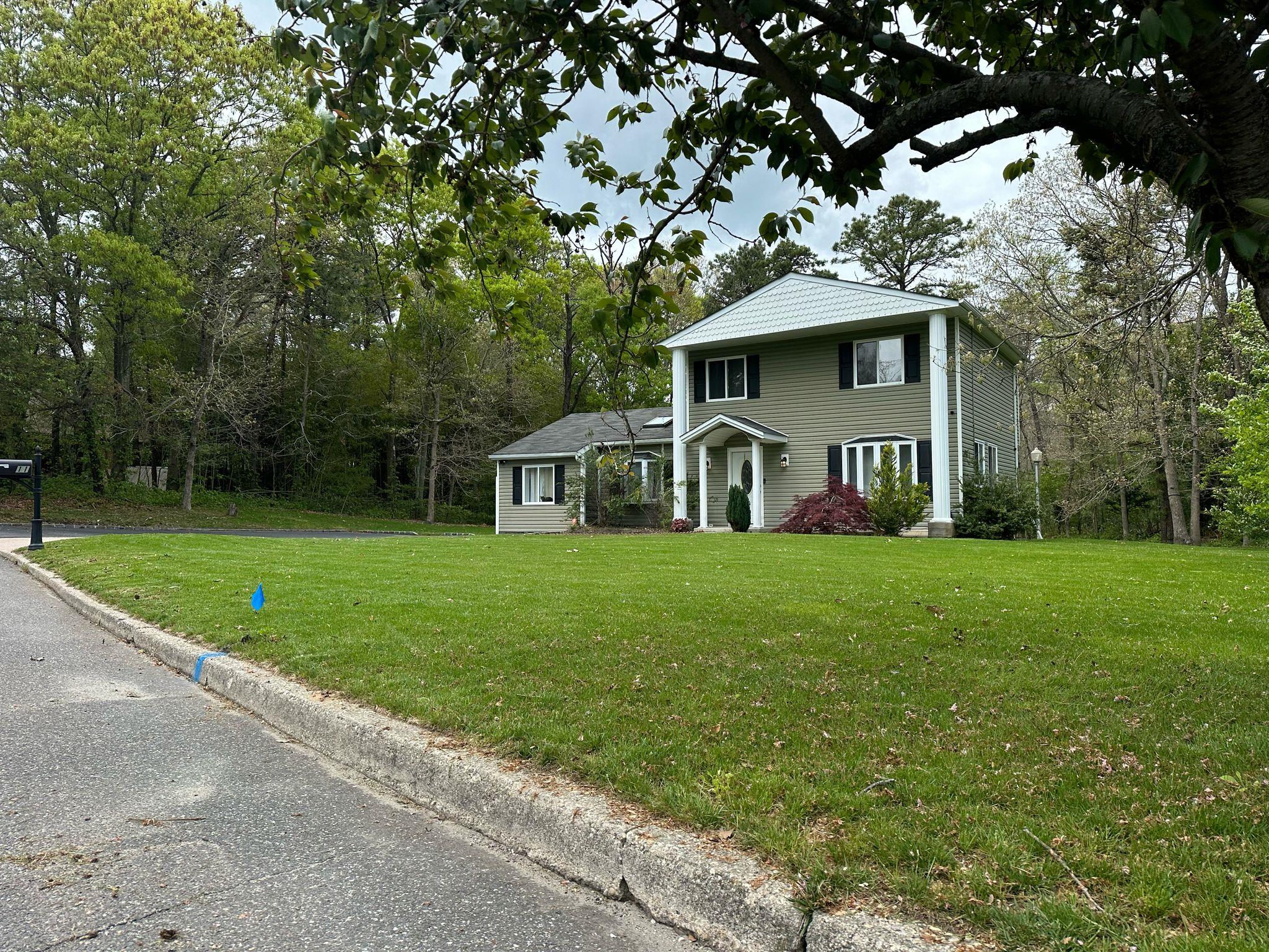 11 Grace Lane