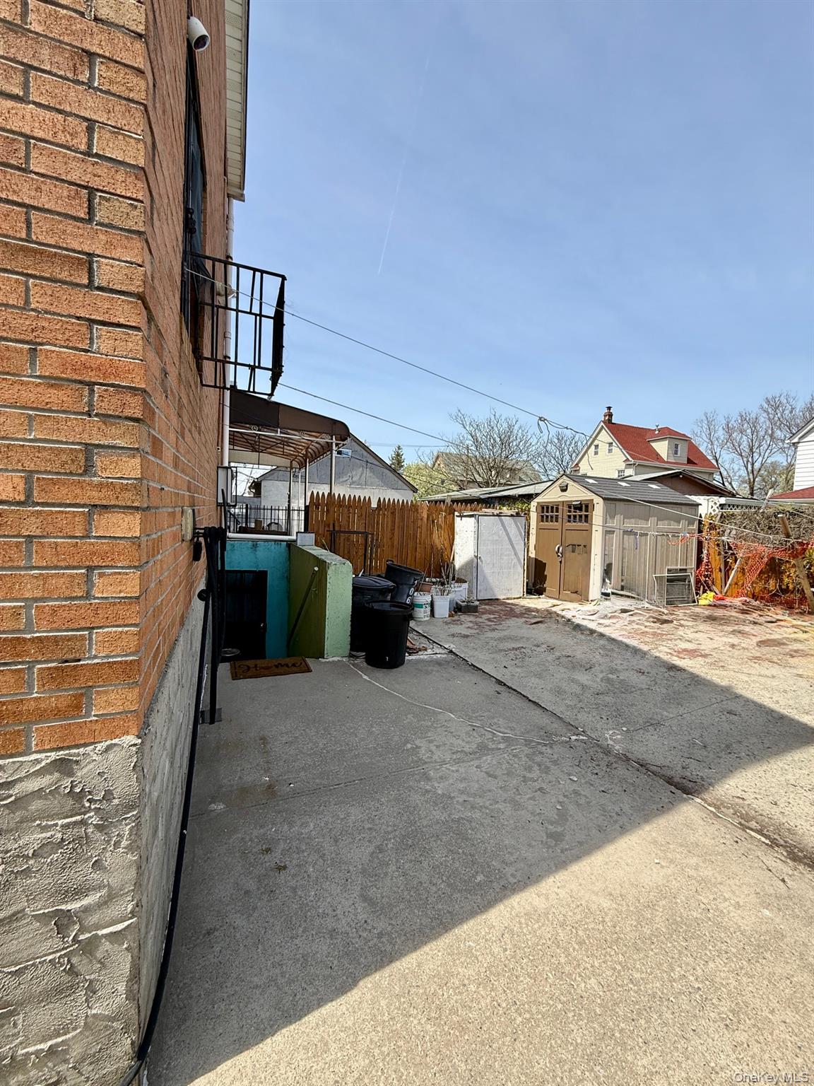 10609 Remington Street