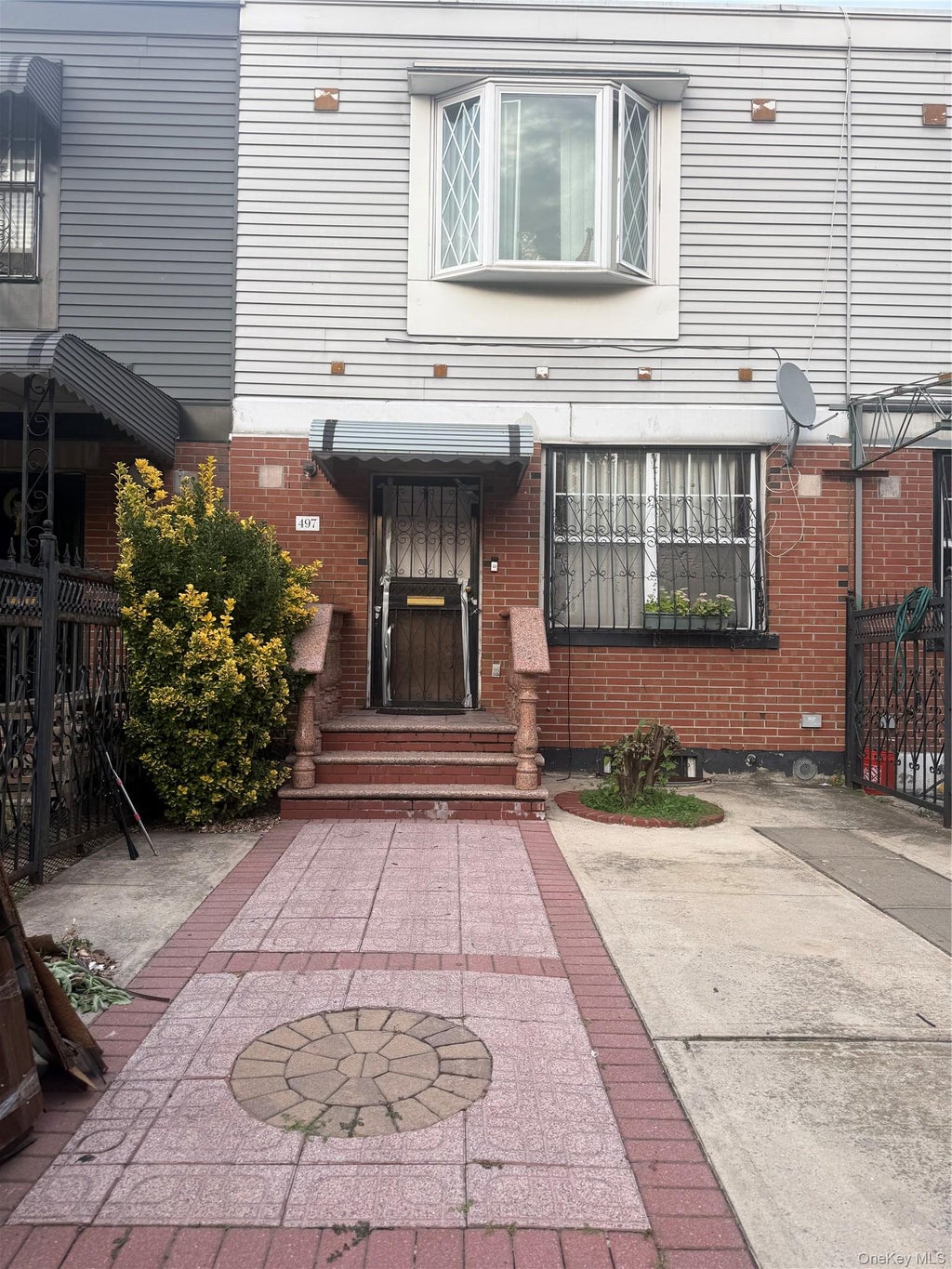 Photo of 497 Alabama Avenue, Brooklyn, NY 11207 (MLS # 1052771)