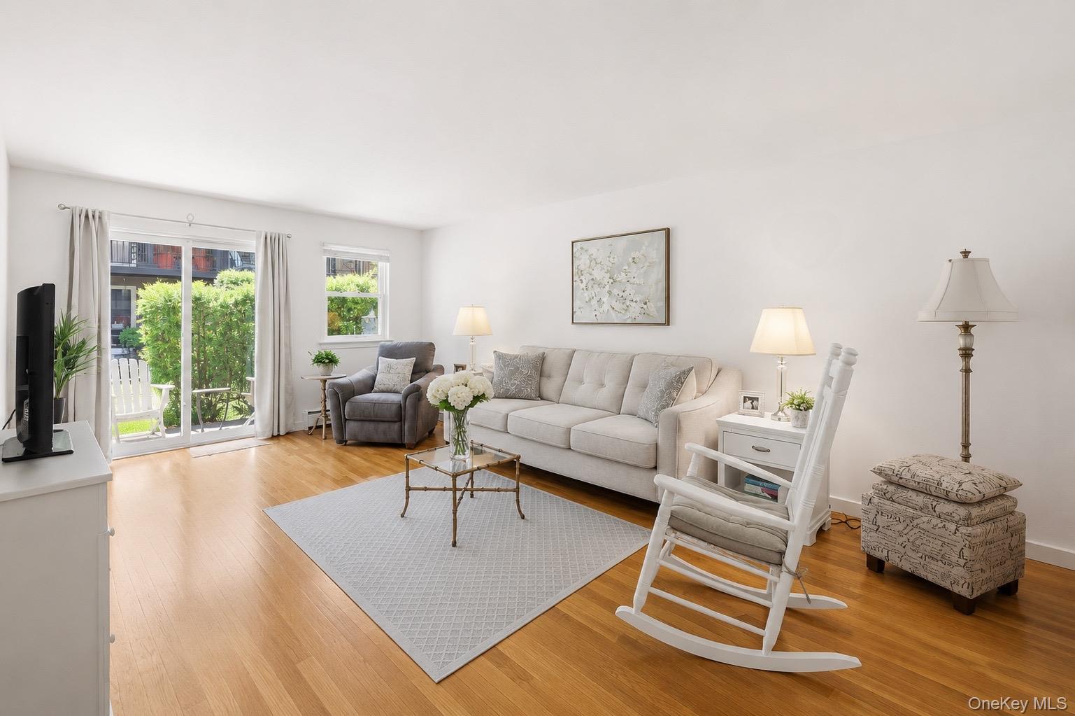 3902 Wilshire Lane H02