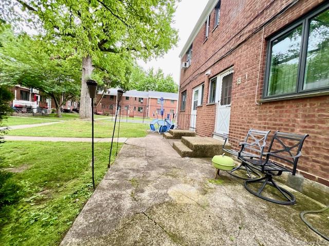 220-34 67 Avenue 2Levels