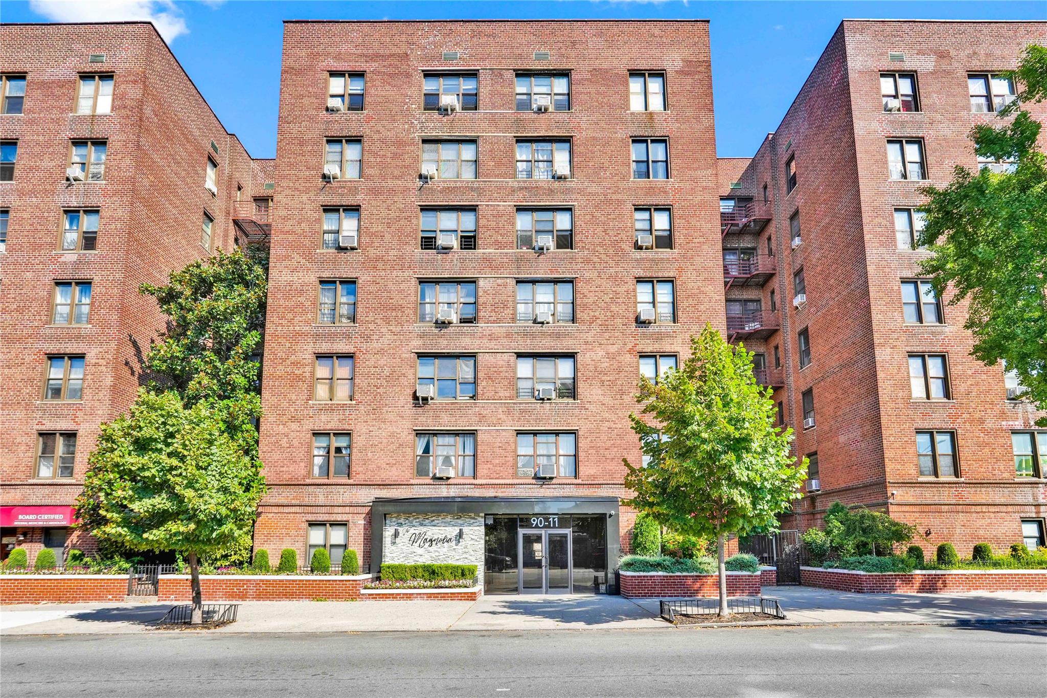 Property for Sale at 35th Ave Ave 6C, Jackson Heights, Queens, NY - Bedrooms: 1 
Bathrooms: 1 
Rooms: 5  - $295,000
