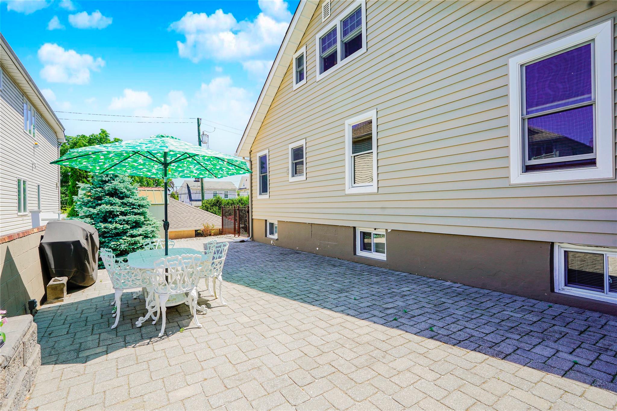 39 Summit Avenue, Staten Island, New York image 41