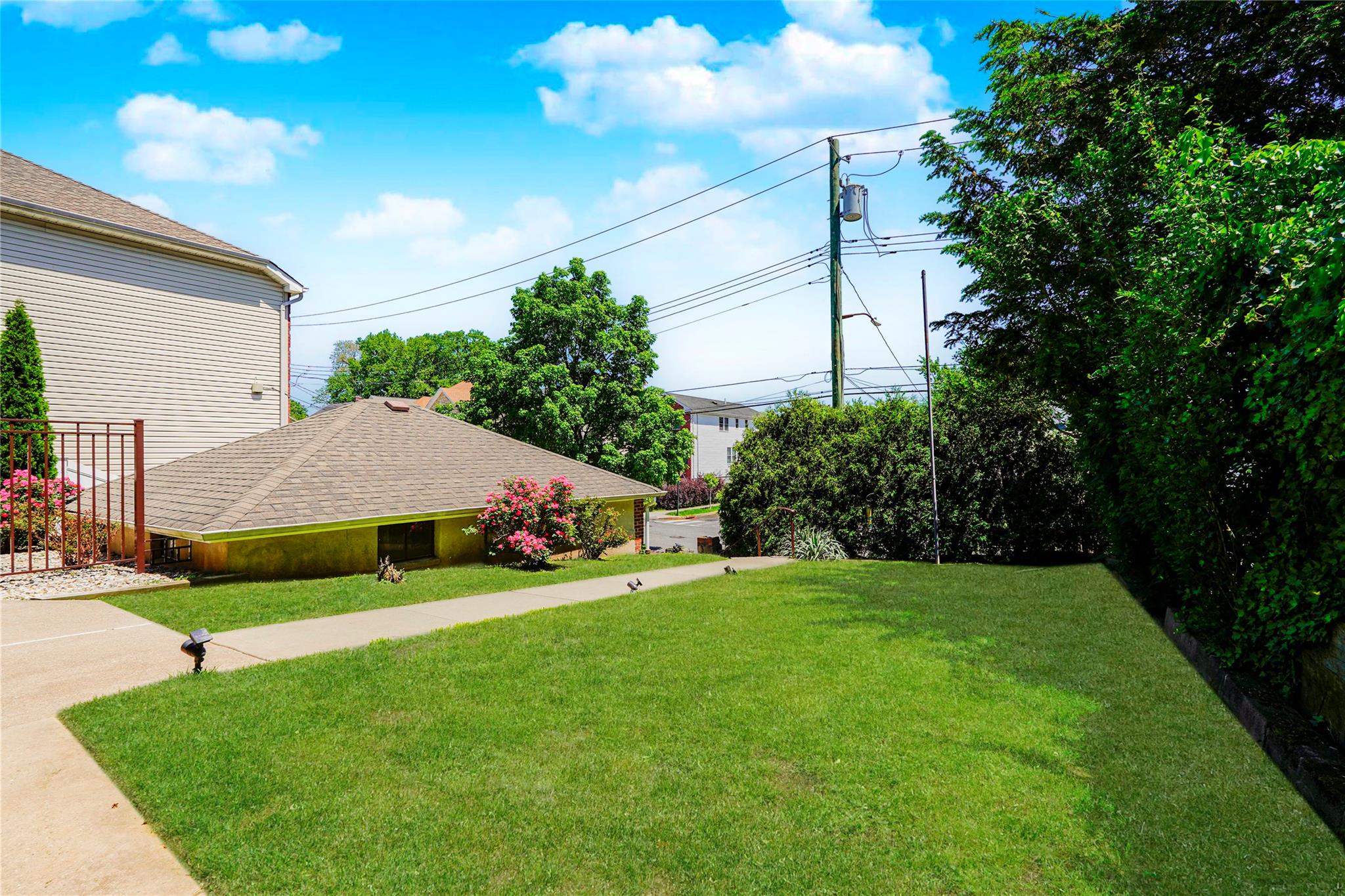 39 Summit Avenue, Staten Island, New York image 39