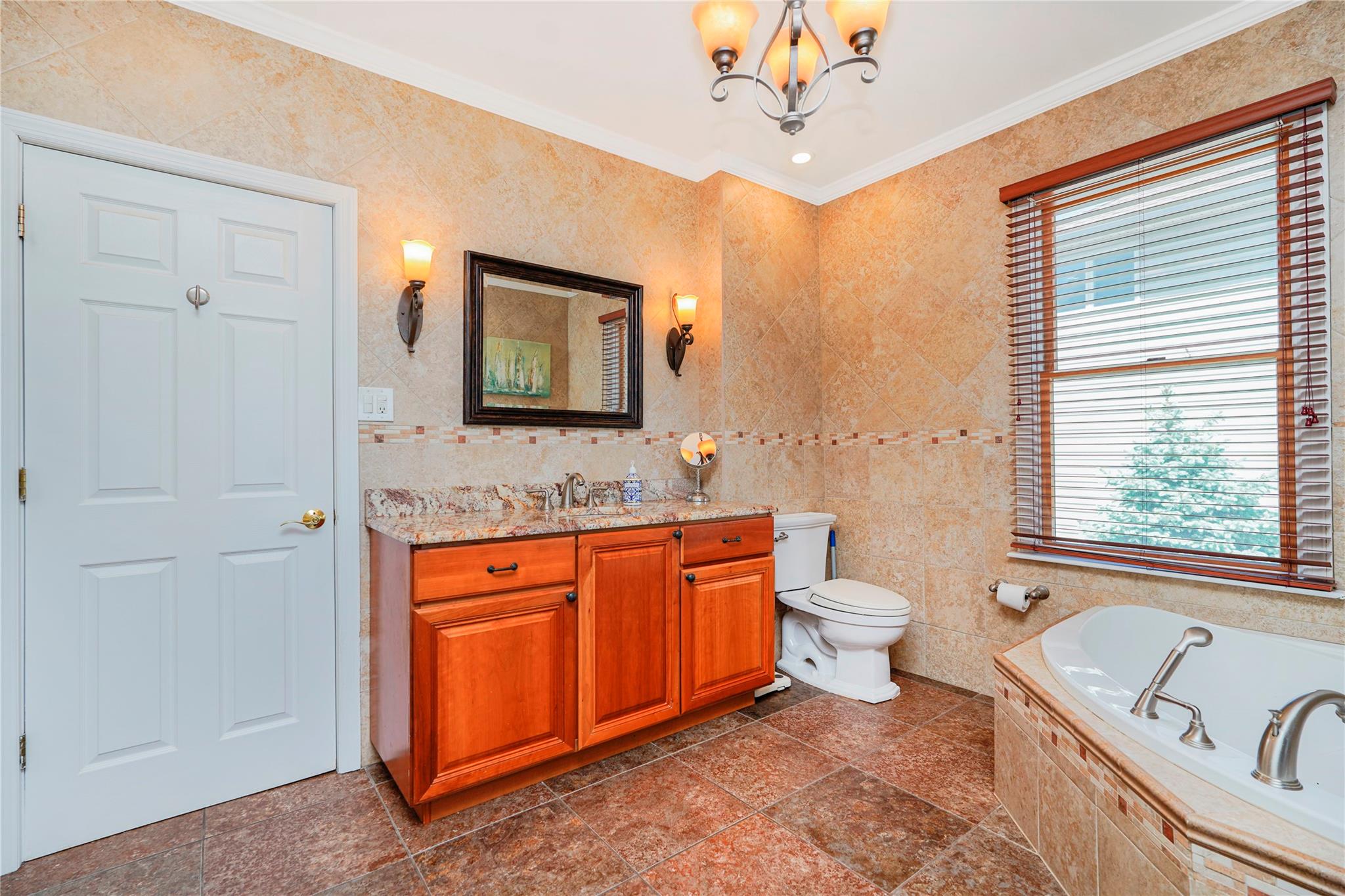 39 Summit Avenue, Staten Island, New York image 23