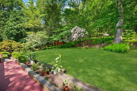 Tiny photo for 65 Holly Place, Briarcliff Manor, NY 10510 (MLS # 1001692)
