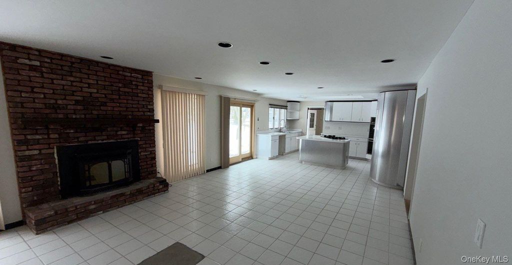 Photo of 1 Domino Way, Mount Sinai, NY 11766 (MLS # 961535)