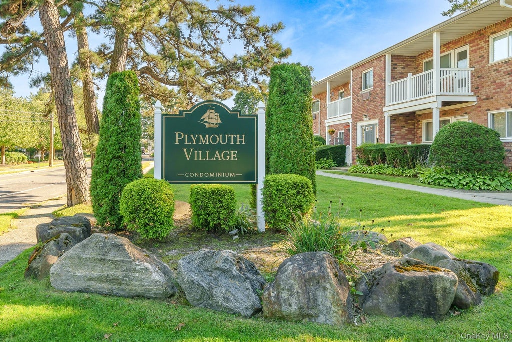Photo of 61 Adams RD #2A, Central Islip, NY 11722 (MLS # 1056836)