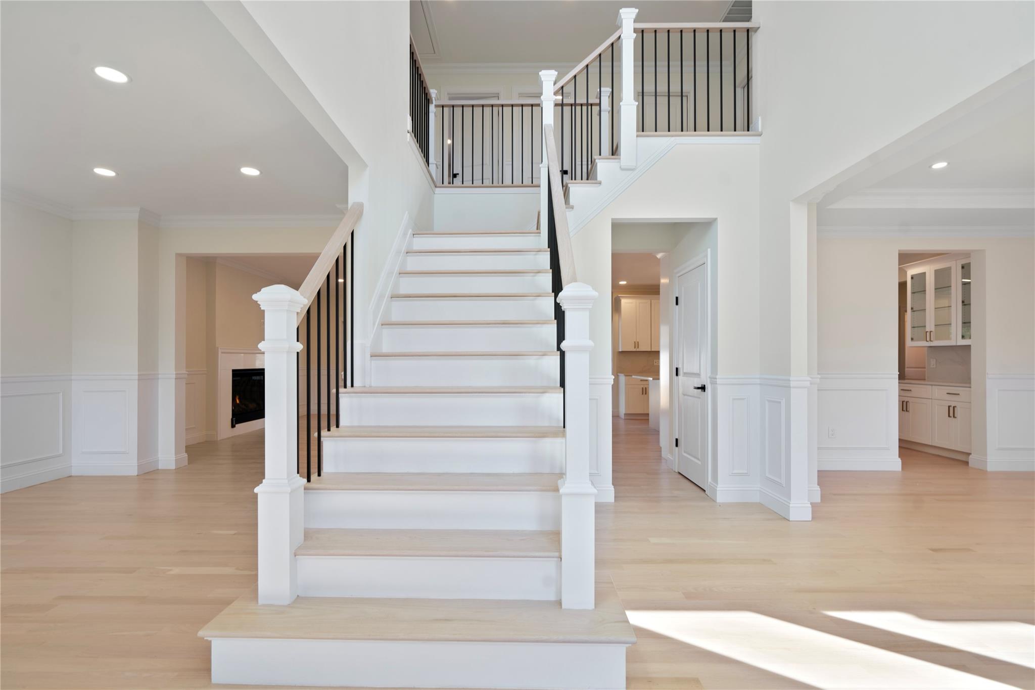 1 Newport Drive, Plainview, New York image 3