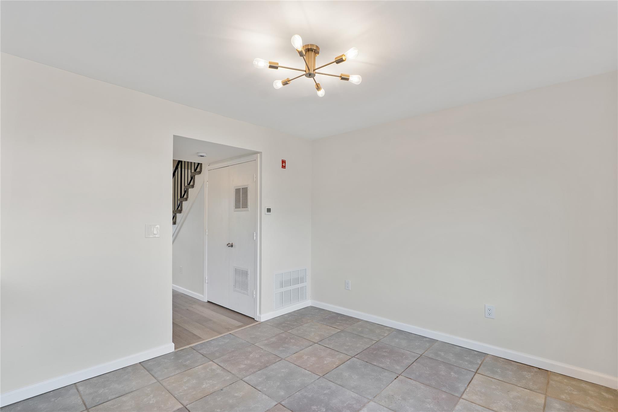 38 Sunny Brook Circle, Highland, New York image 10