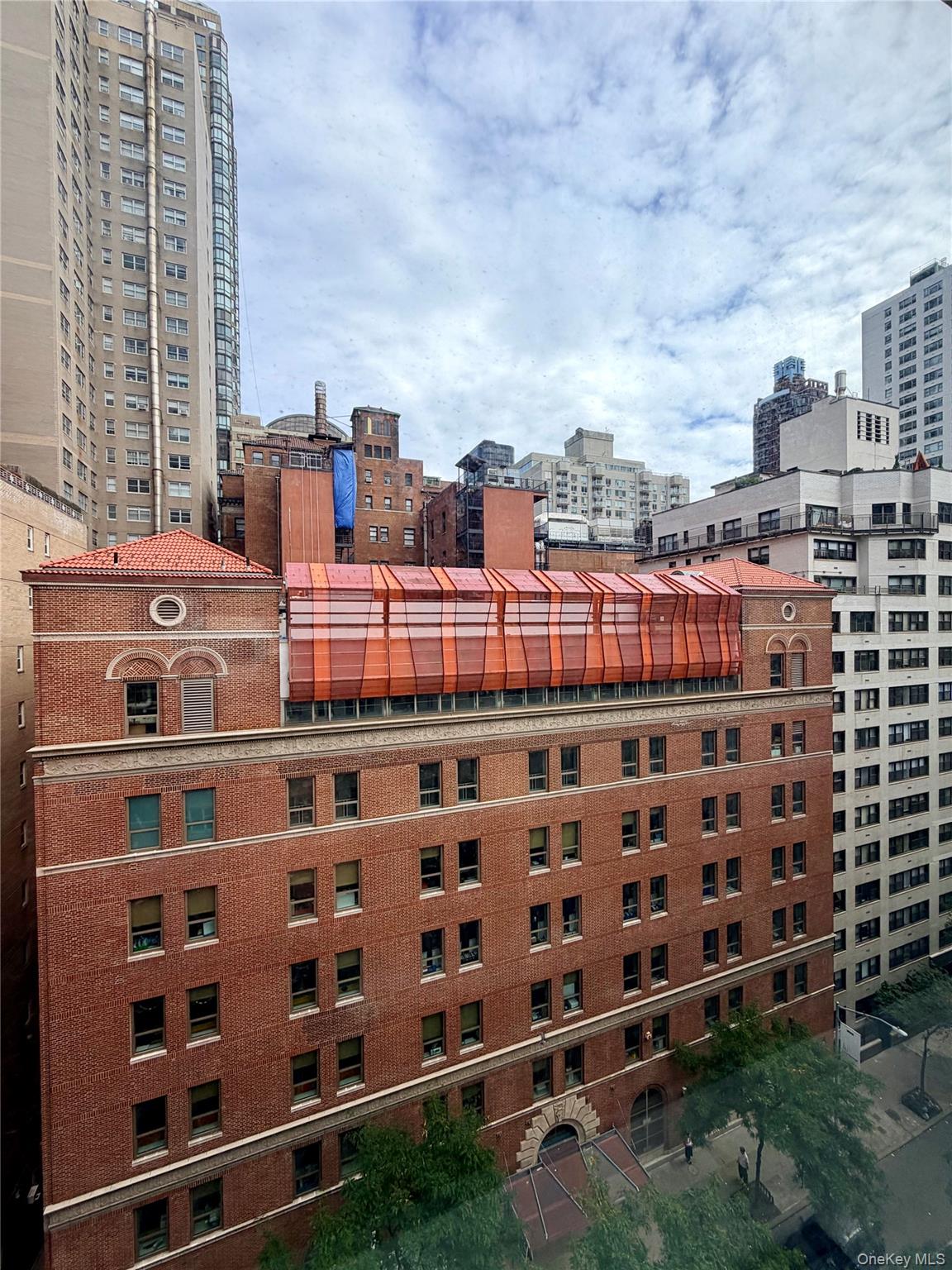 210 E 63rd Street 11B