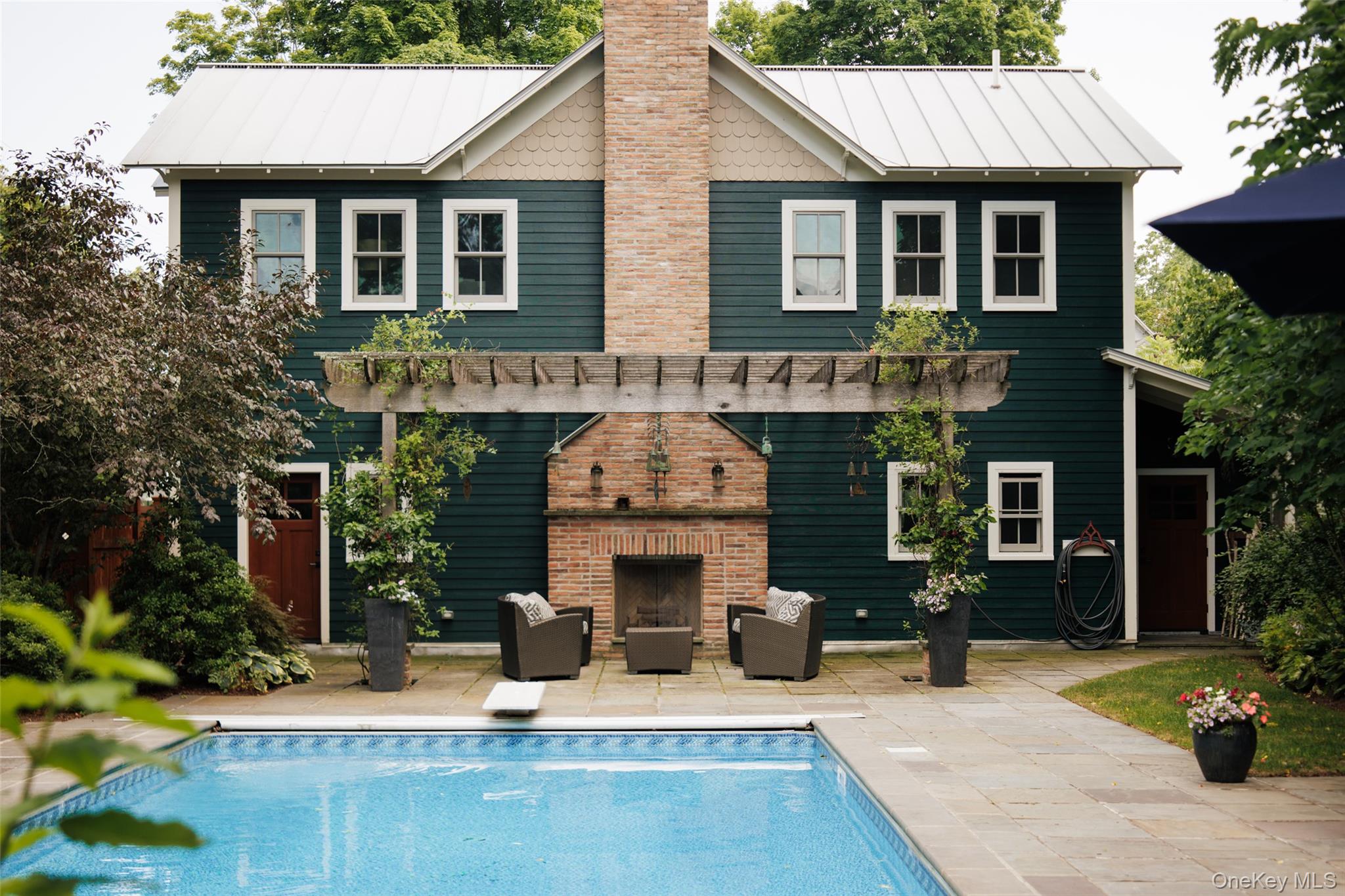 62 Livingston Street