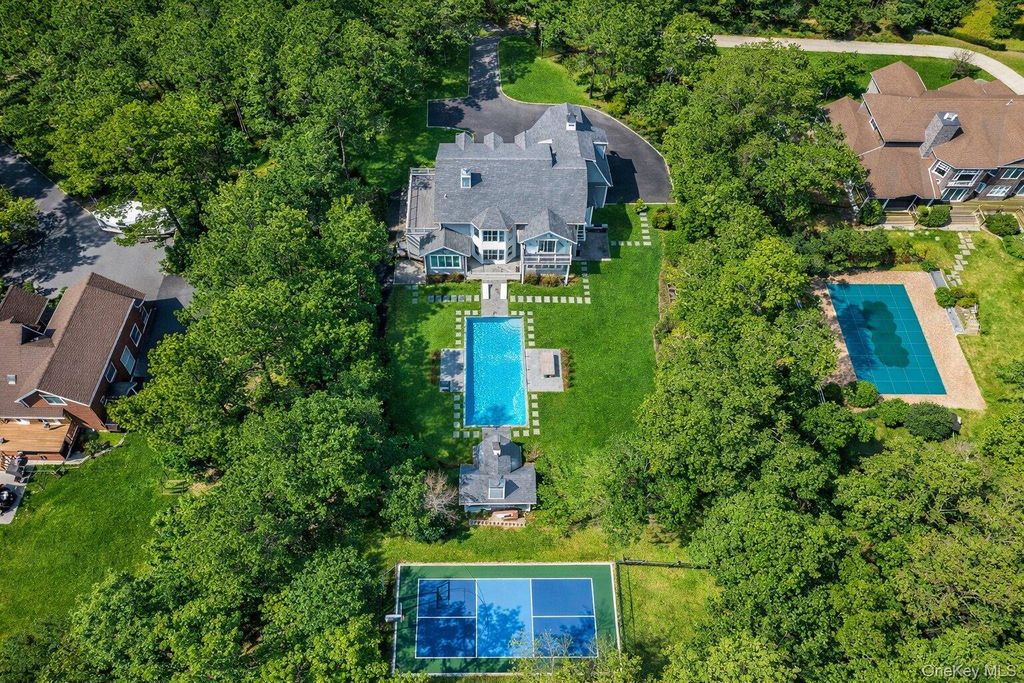 Photo of 3 Sachem Lane, East Quogue, NY 11942 (MLS # 987997)