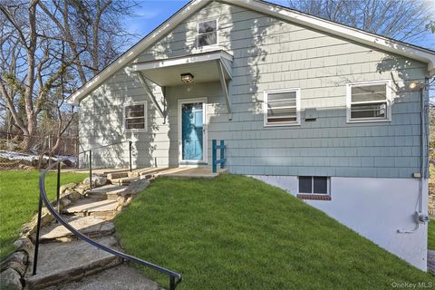 Homes For Sale - 32 Sherwood Drive<br/> Larchmont, NY 10538