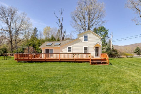 Homes For Sale - 81 Black Grocery Road<br/> Hillsdale, NY 12529