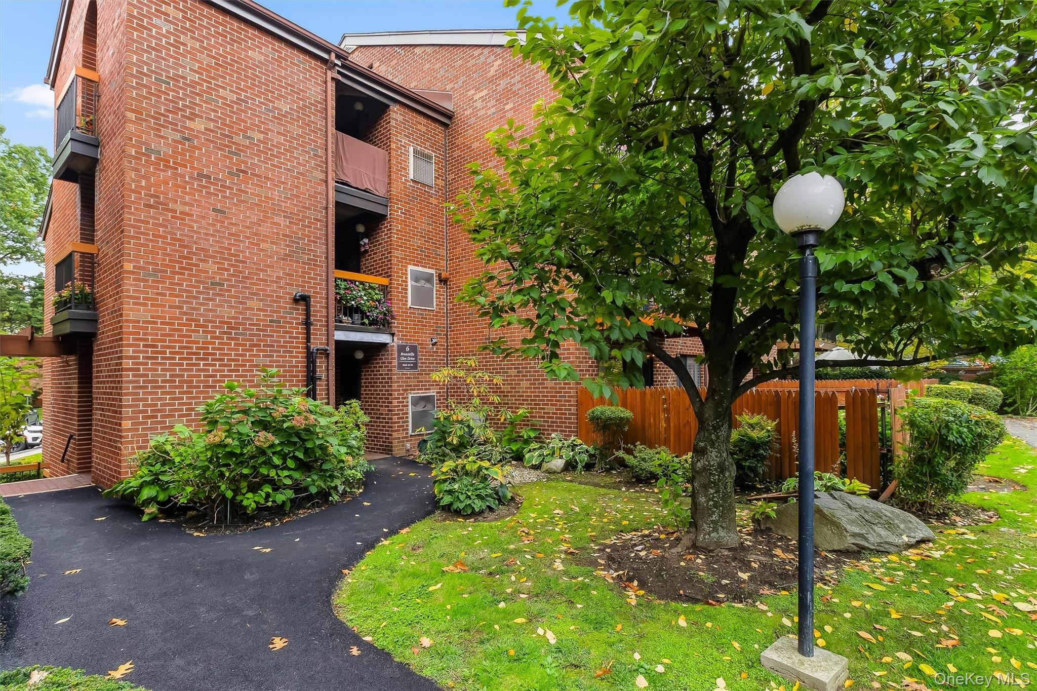 6 Bronxville Glen Drive Bldg 1-15