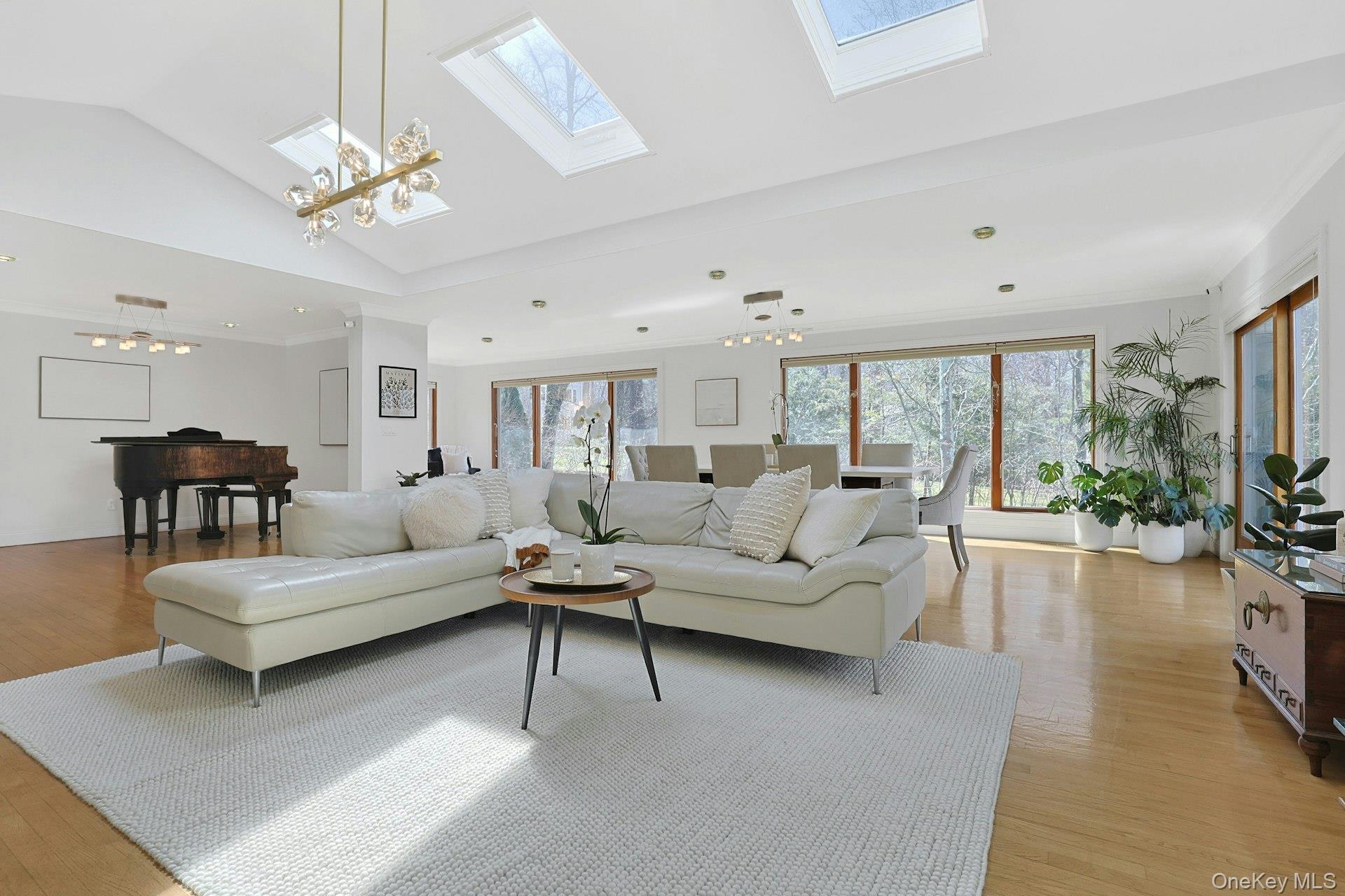 45 Sprain Valley Road