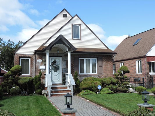 12016 232ND ST, CAMBRIA HEIGHTS, NY 11411 - Image e0e0191d1bf5cb364341b33bfc1415a4/635515837
