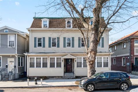 Multifamily For Sale - 1524 124 Street St<br/> College Point, NY 11356