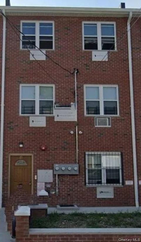 Mobile Home For Sale - 27 Cox Place<br/> Brooklyn, NY 11208