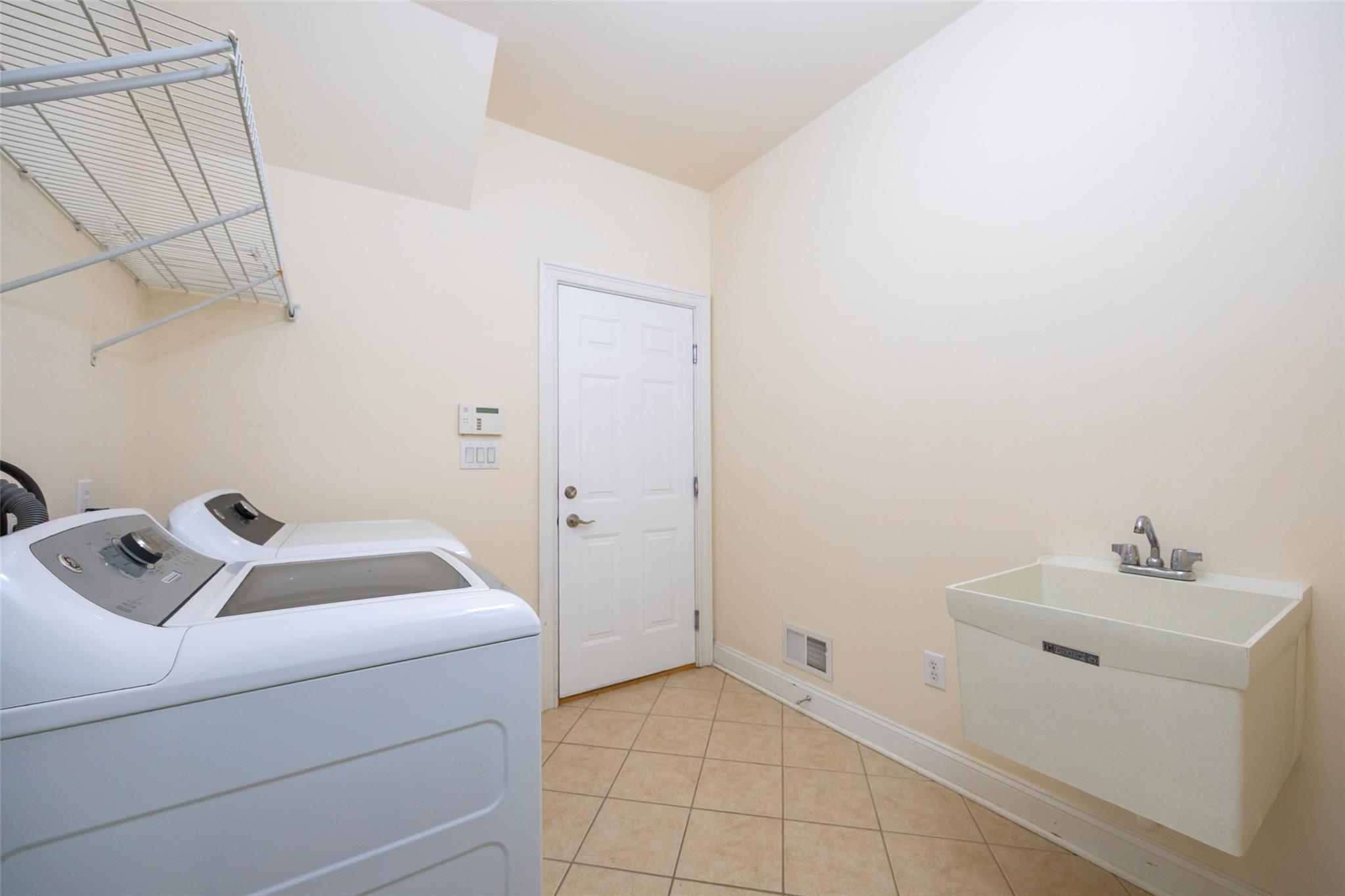 9 Ridgeline Drive, Poughkeepsie, New York image 13