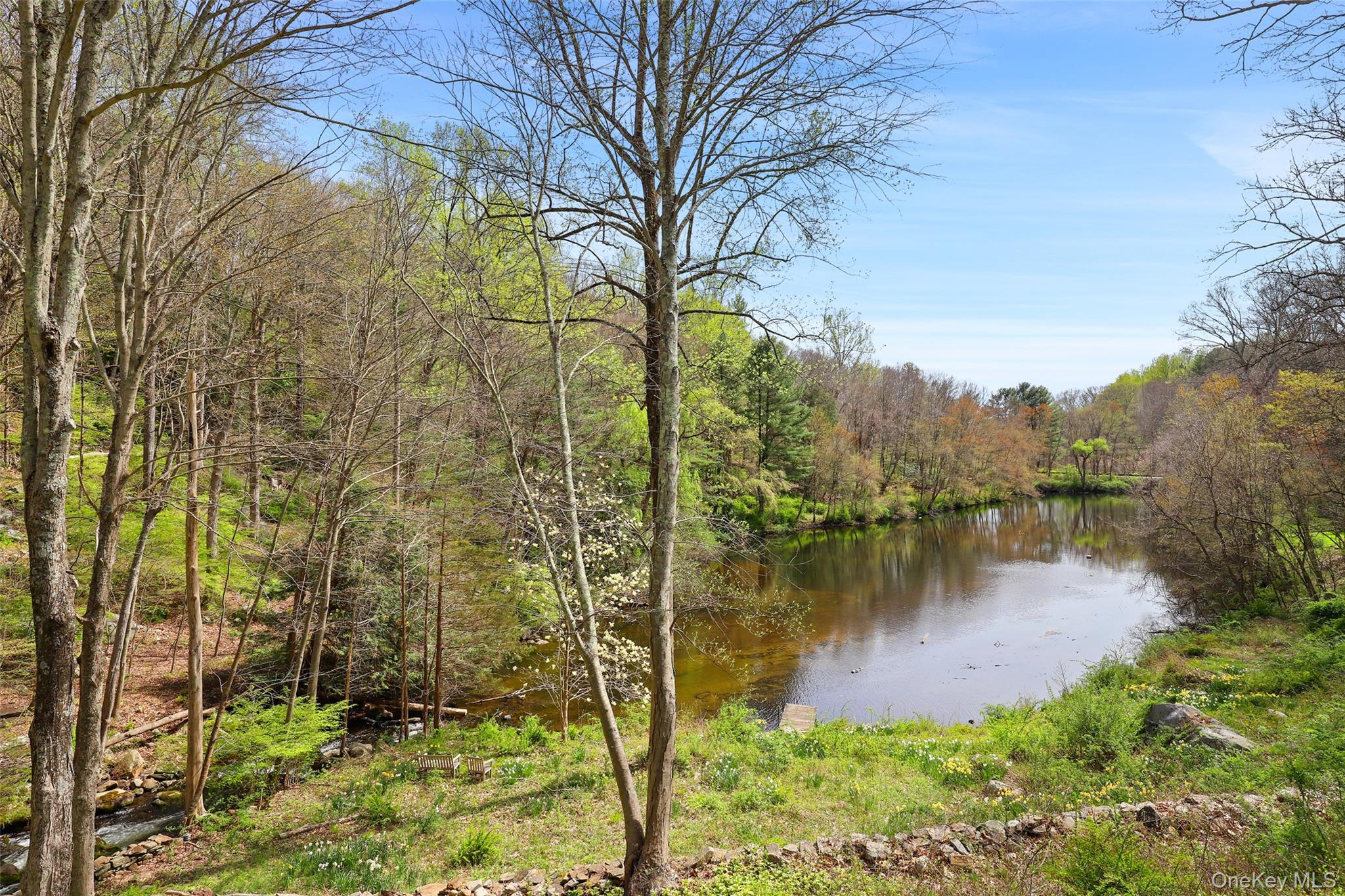 17 Fox Run Road