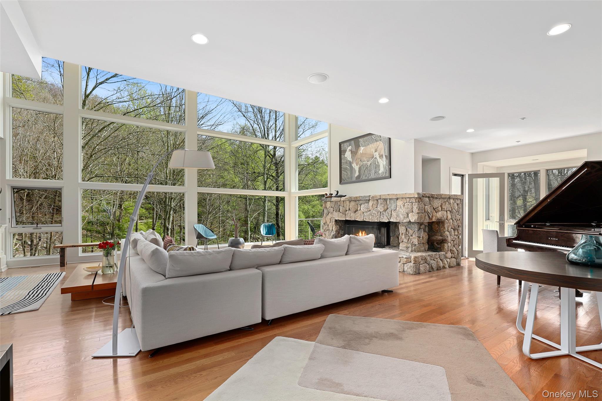 17 Fox Run Road