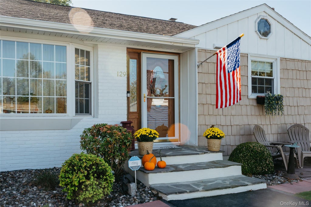 Photo of 129 Southfield Street, Kingston, NY 12401 (MLS # 1060674)