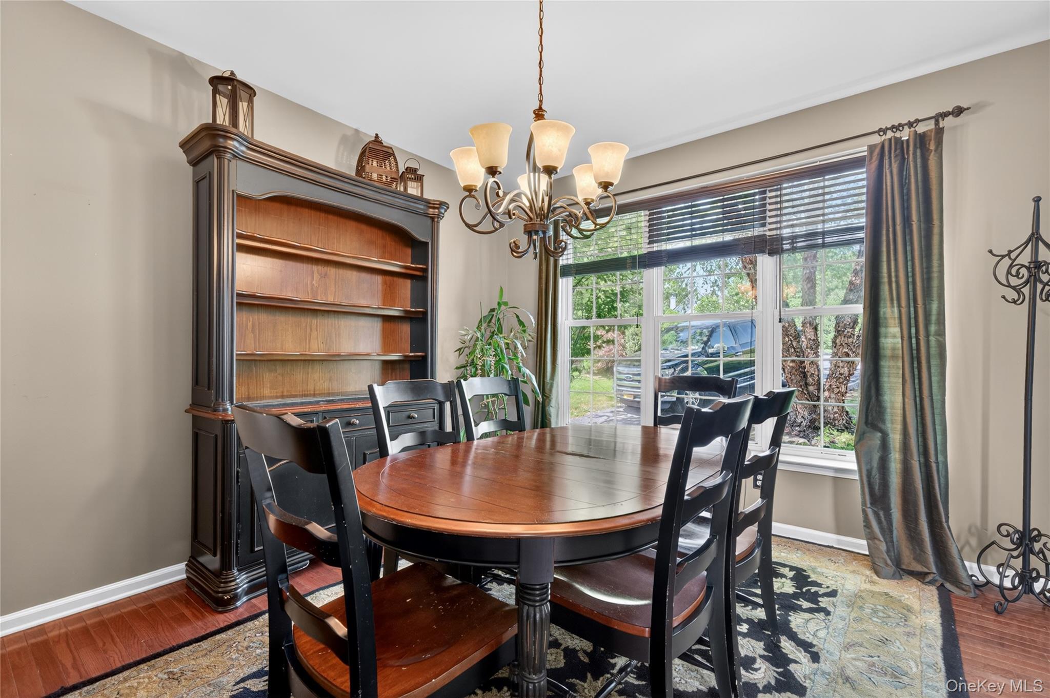 3 Braemar Way