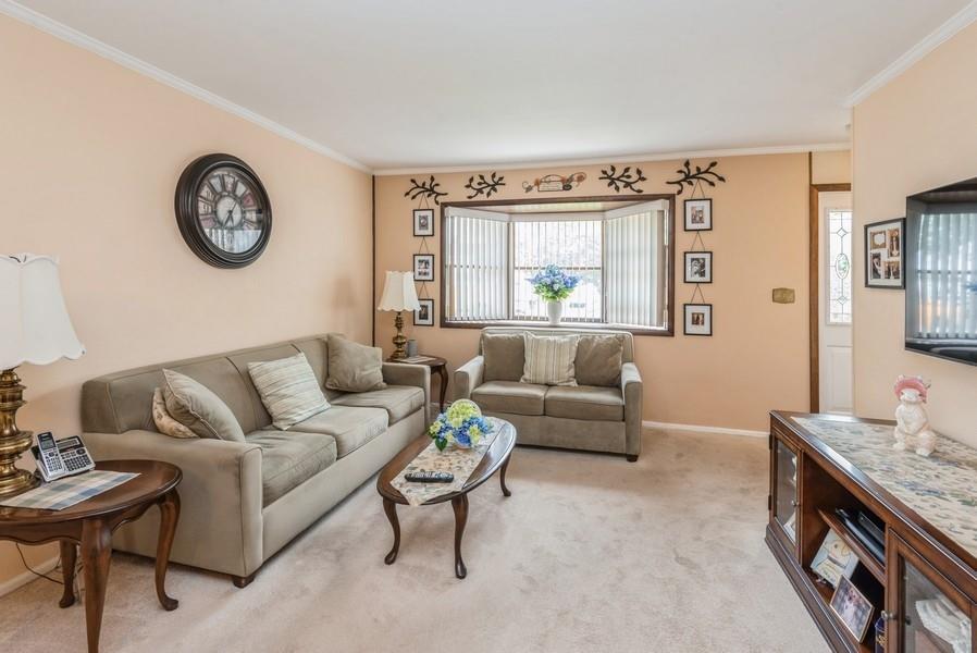 17 Chester Avenue, Massapequa, New York image 18