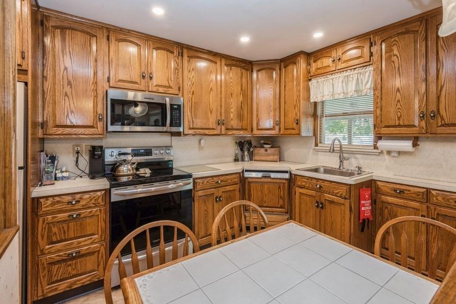 17 Chester Avenue, Massapequa, New York image 13
