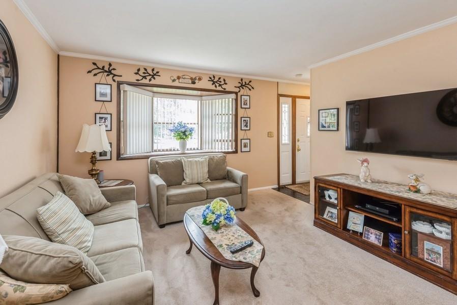 17 Chester Avenue, Massapequa, New York image 17