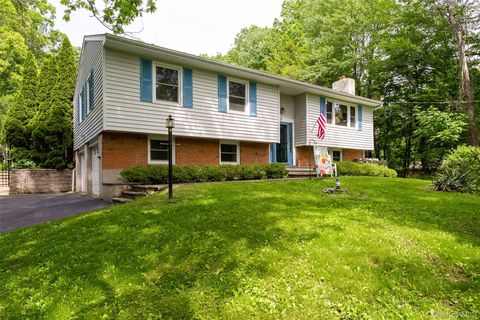 Homes For Sale - 16 Dose Road<br/> Wappingers Falls, NY 12590