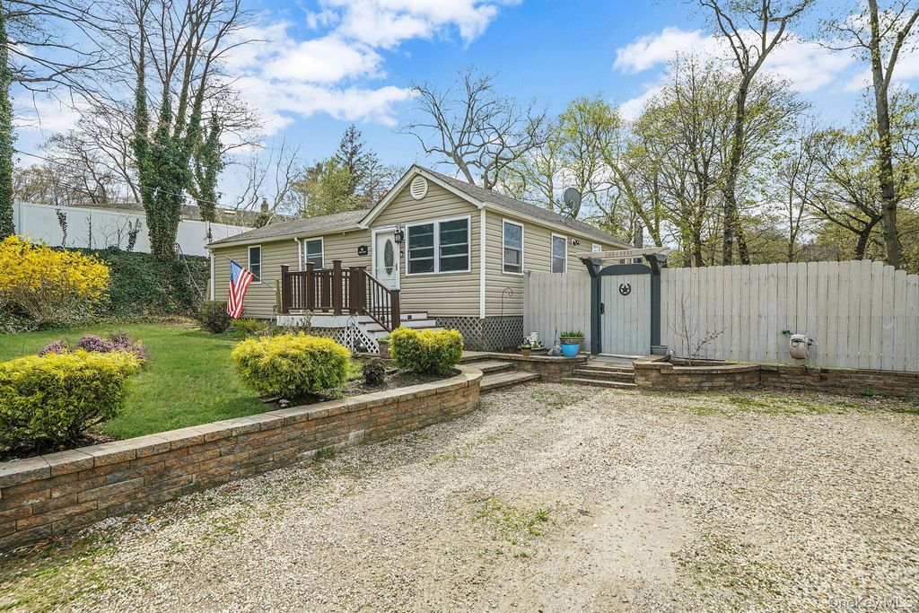 Photo of 84 Lynbrook Drive, Sound Beach, NY 11789 (MLS # 987858)