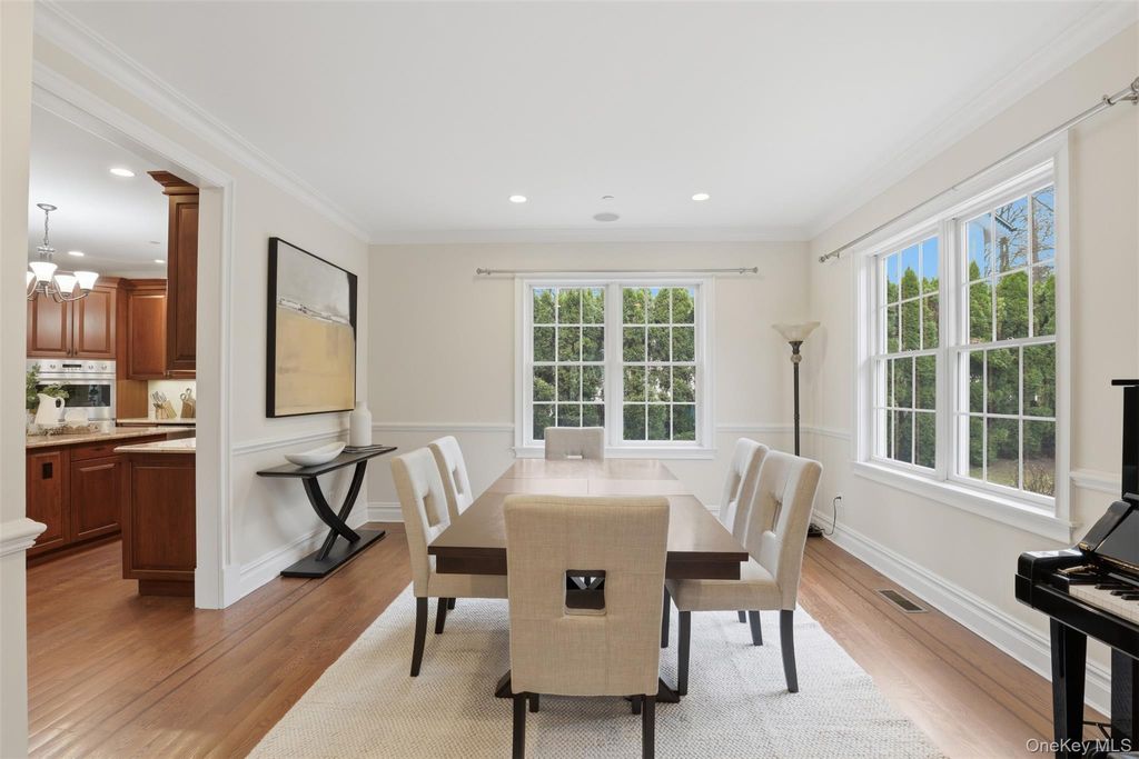 Photo of 8 E Clinton Avenue, Irvington, NY 10533 (MLS # 975937)