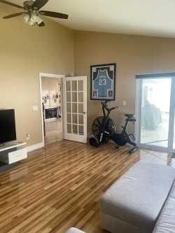 18 Prince Lane, Westbury, New York image 10