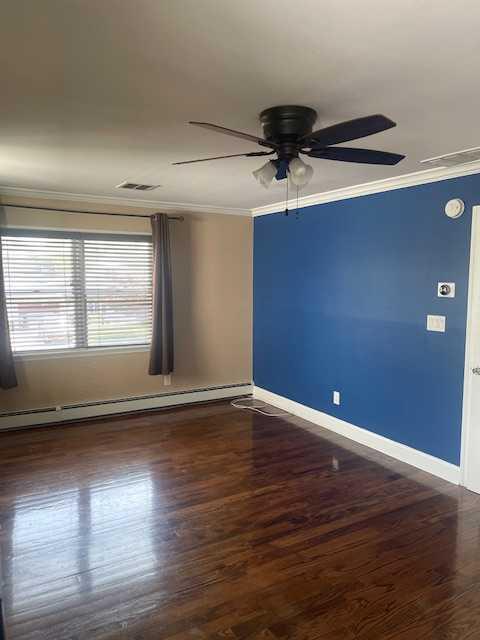 18 Prince Lane, Westbury, New York image 12