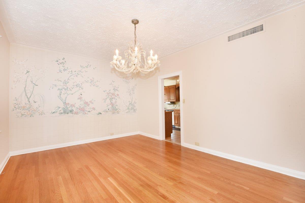 6 York Place, Williston Park, New York image 6