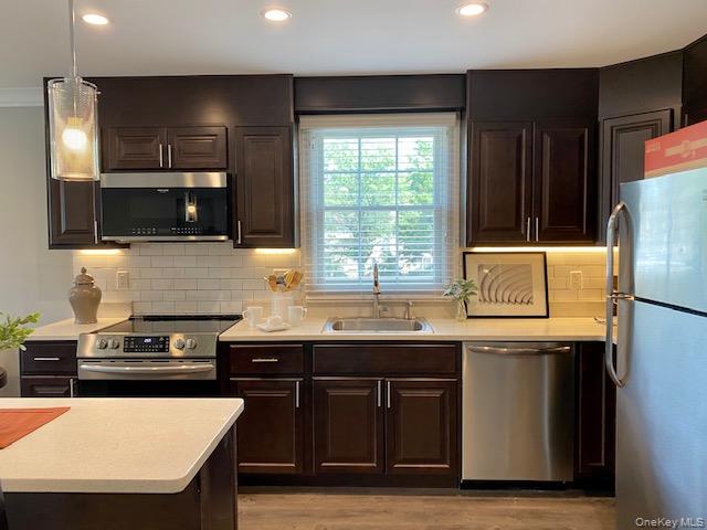 168 Fulton Street W306