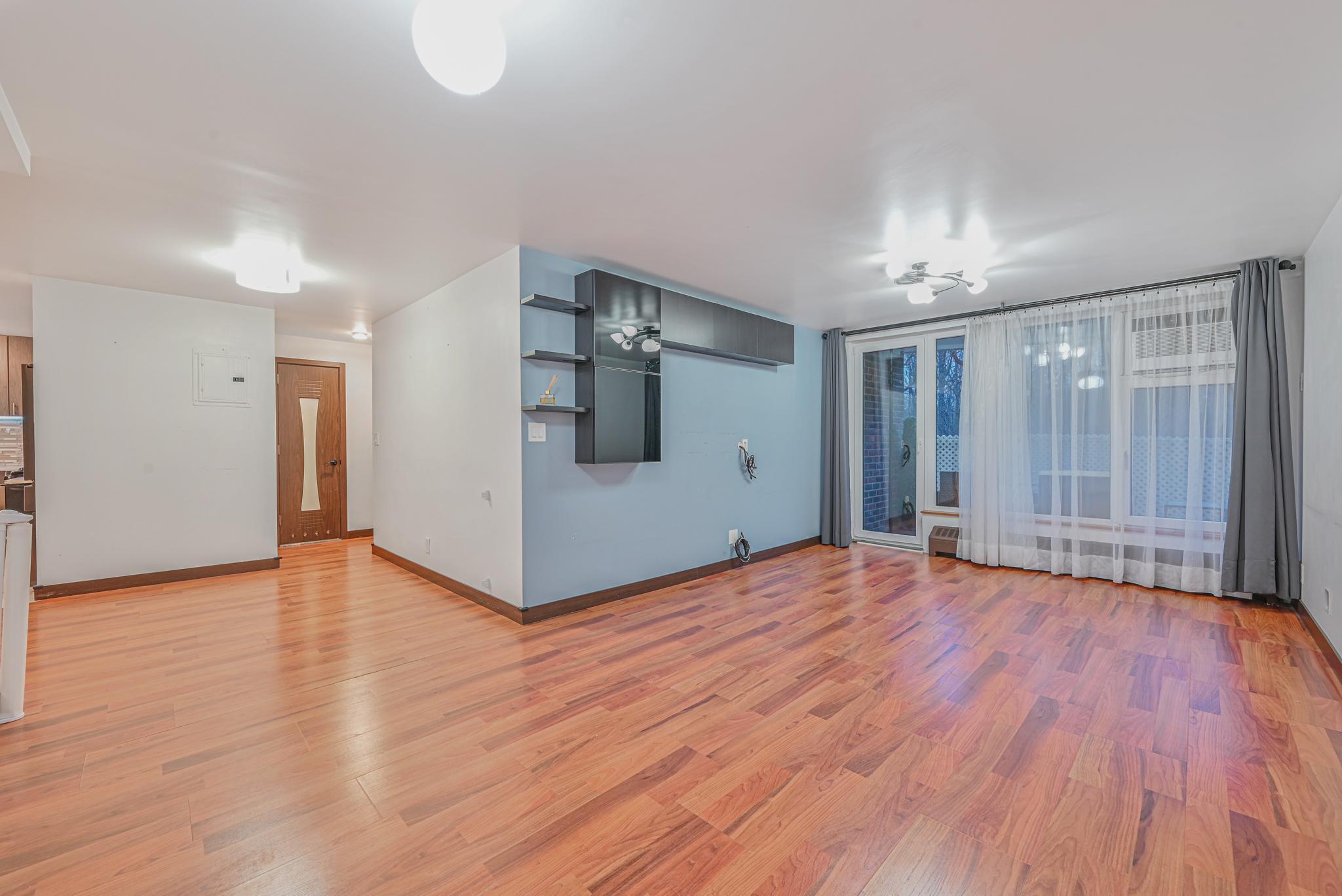 90-50 Union Turnpike #1L, Glendale, New York image 5