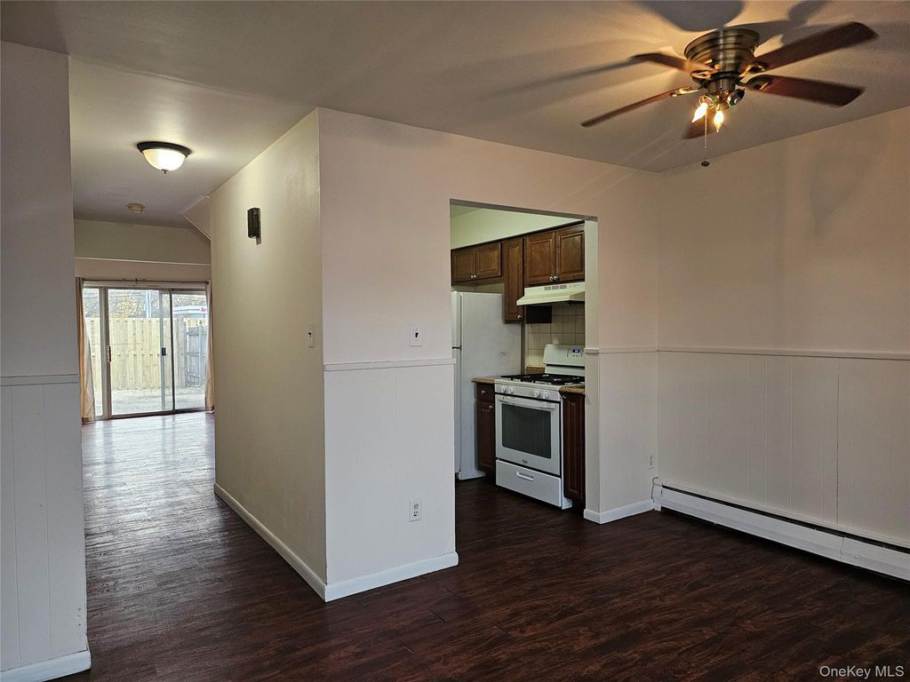 Photo of 80 Kennedy Drive, West Haverstraw, NY 10993 (MLS # 938293)